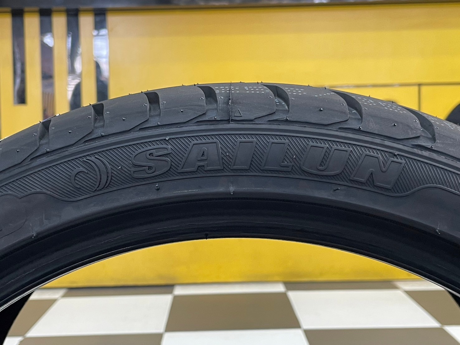 #ยางใหม่ไซหลุน #SAILUN ATREZZO #ZSR 255/35ZR18 ยางใหม่ปี2024