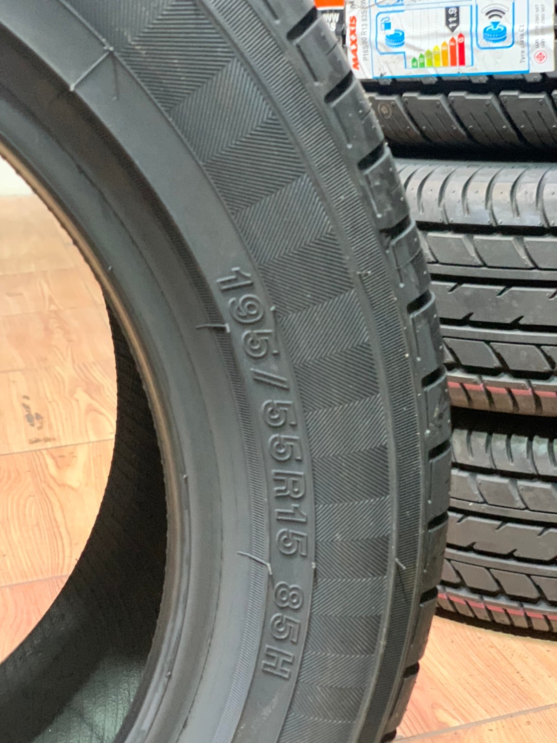 195-55R15 Yokohama A-Drive ยางสปอร์ตนุ่มเงียบ ยางปี2020