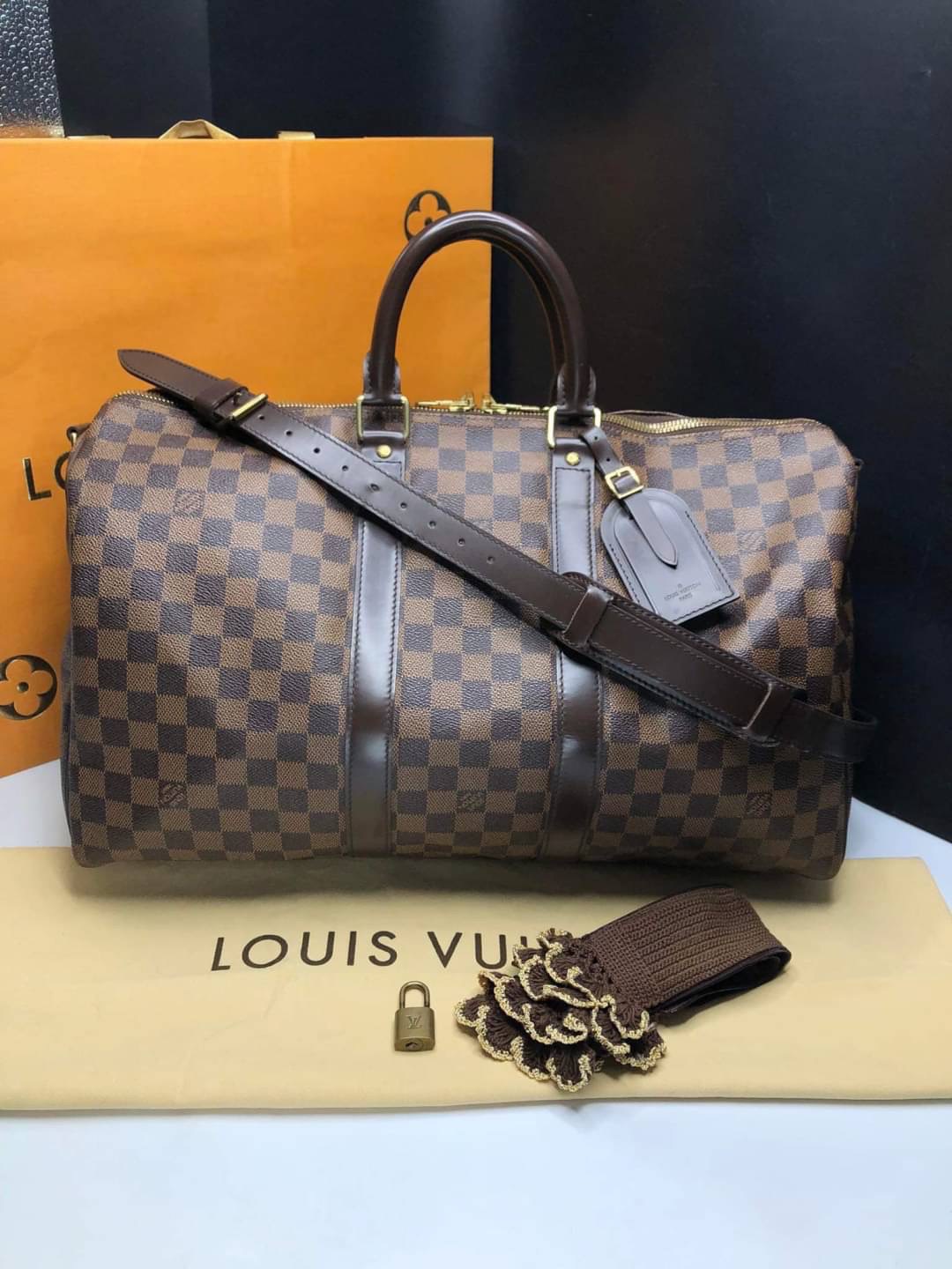 กระเป๋าเดินทางแบรนด์เนมแท้มือสอง Louis Vuitton Damier keepall 45 dc12