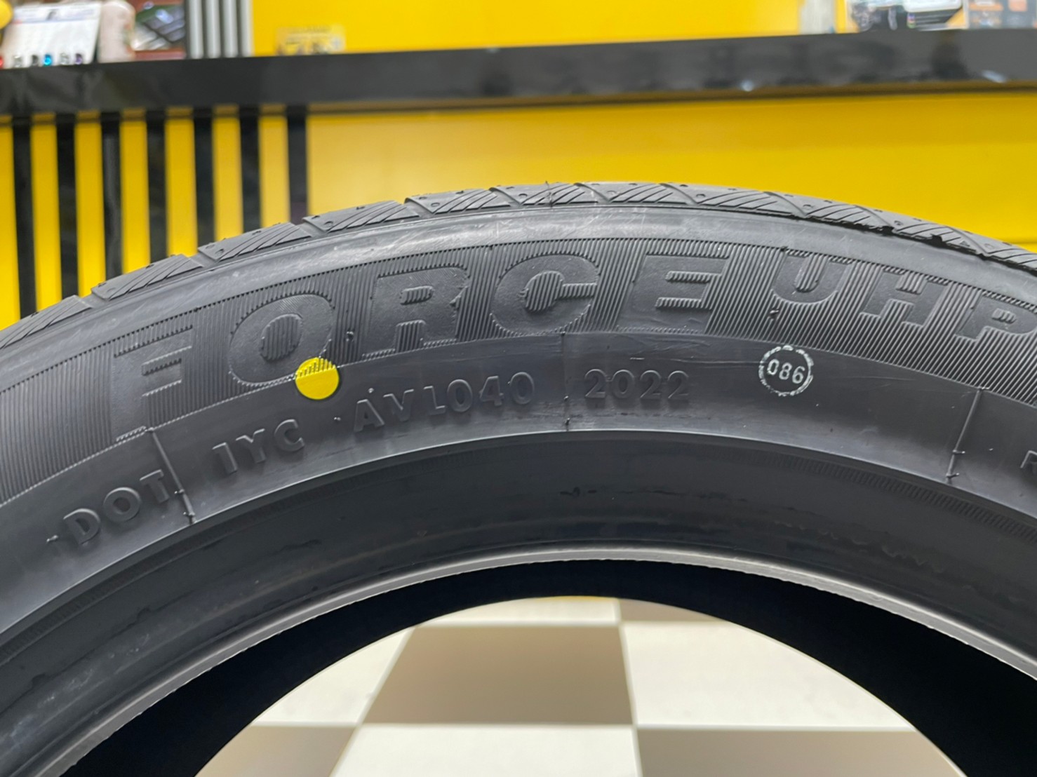 ATLAS FORCE UHP 205/55R16 ยางใหม่ปี 2022
