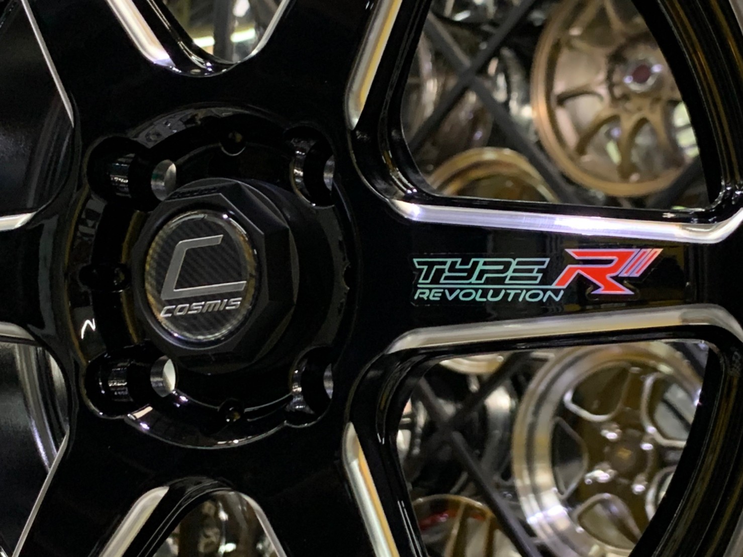ล้อแม็กซ์ใหม่ขอบ15 #COSMIS TYPE-R 4รู100 กว้าง7 ออฟ35 สีดำขอบไดร์ทอง