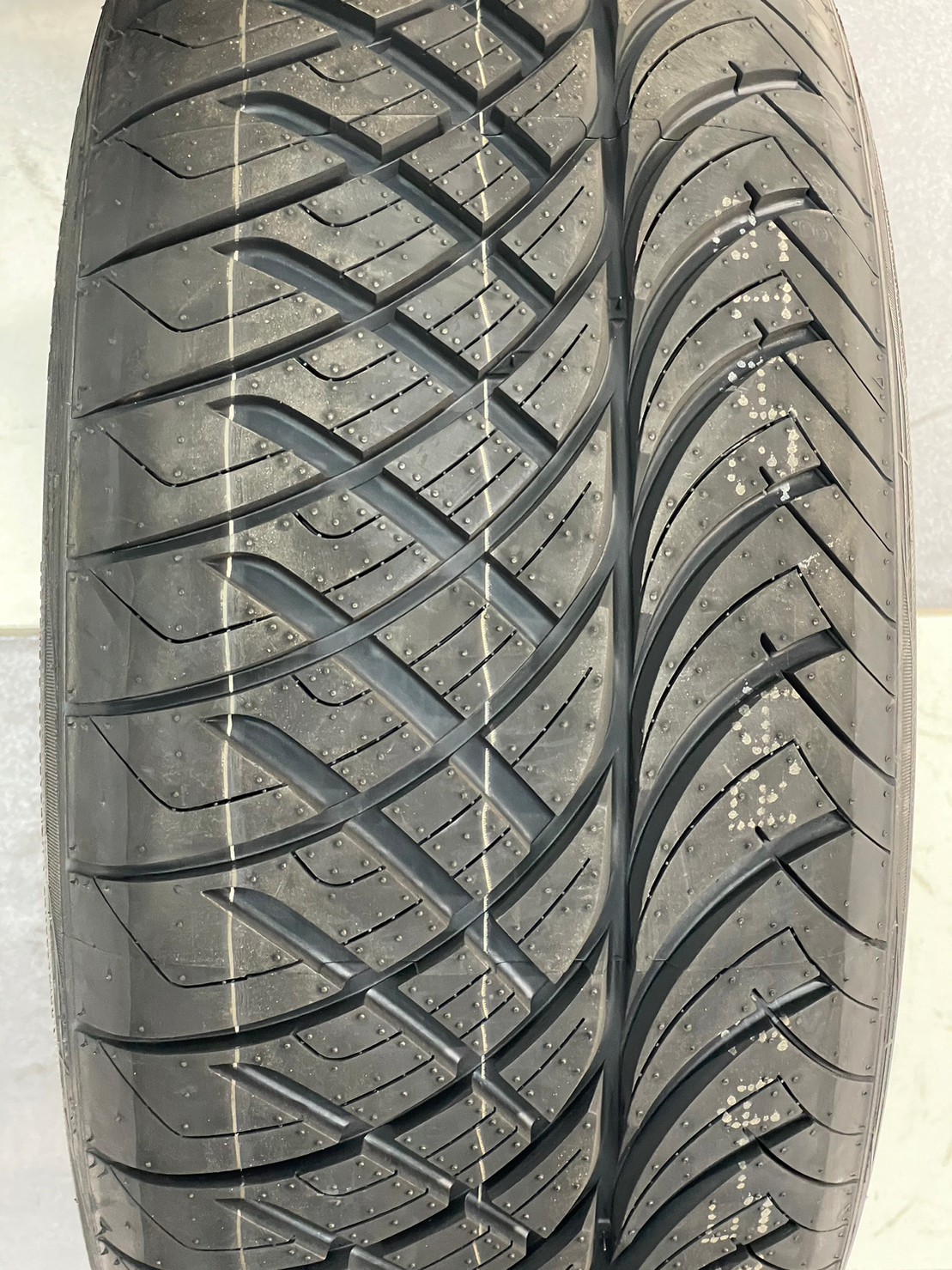 KINTO V36 225/50R15 ยางใหม่ปี2023 ยางสปอร์ต นุ่มหบึบคุณภาพดี
