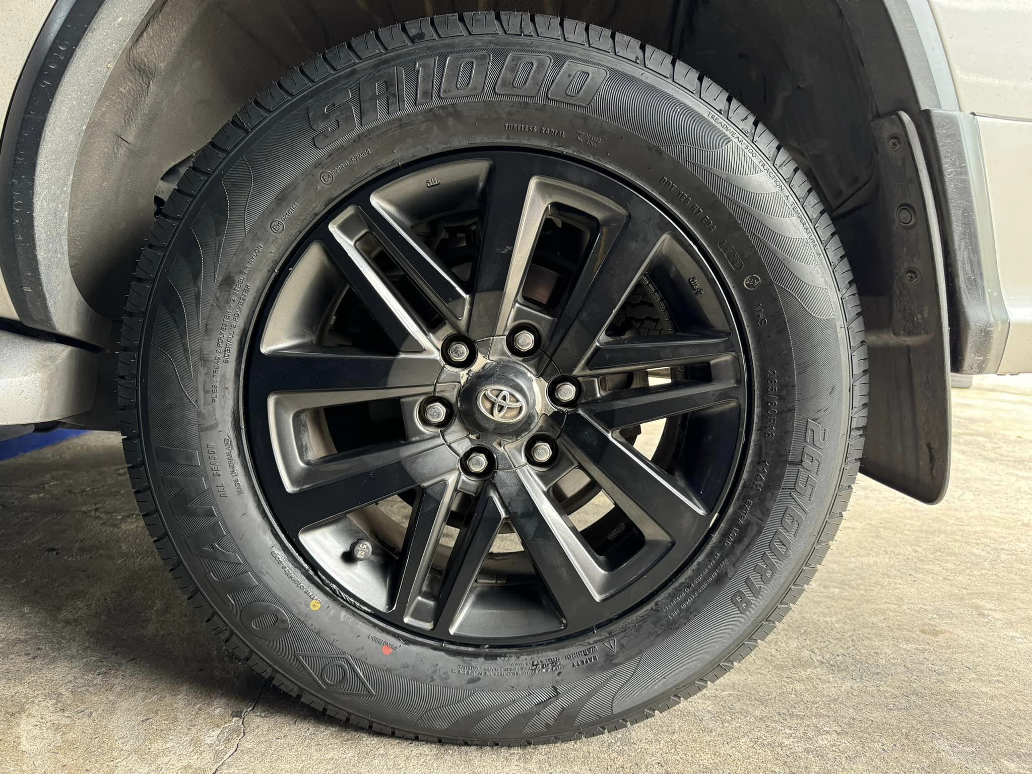 🚘 #TOYOTA_FORTUNER #มั่นใจใช้ยางโอตานิ เปลี่ยนยาง 🛞 ￼#OTANI #SA1000 265/60R18