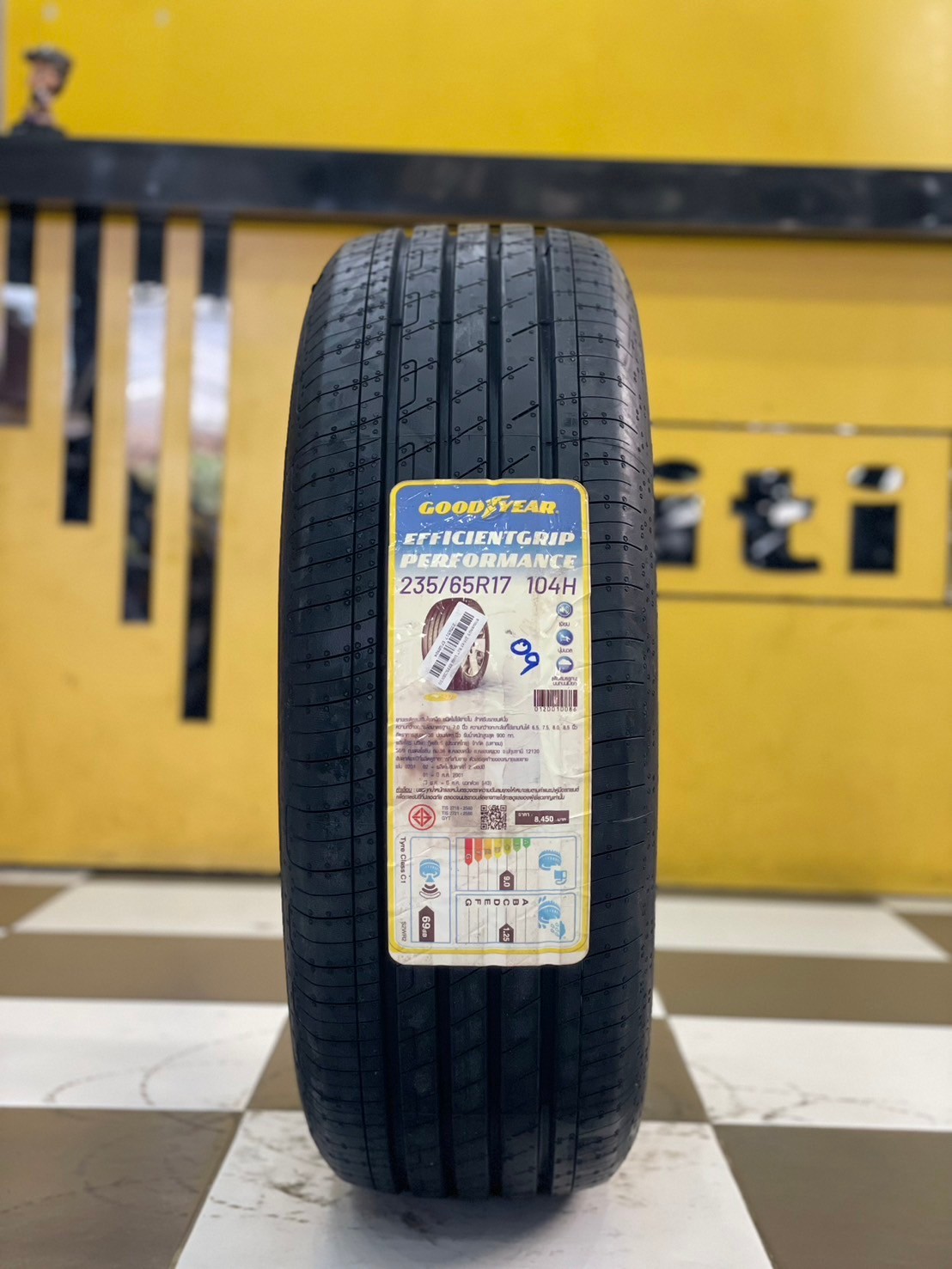 ยางใหม่ Goodyear EfficientGrip Performance 235/65R17 ยางใหม่ปี2024