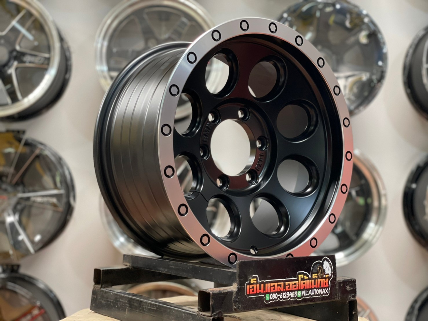 ล้อแม็กซ์ Emotion-R รุ่นMAX ล้อขอบ16 กว้าง8 ออฟ0 6รู139.7 สีดำด้านกลึงขอบ(MBD)