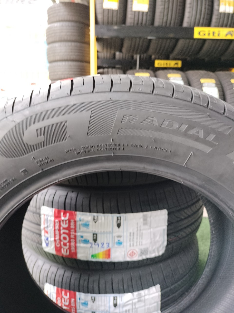 #GT Radial Champiro Ecotec 195/60R15 ยางใหม่ปี2023 ราคาโปรโมชั่น(4เส้น)