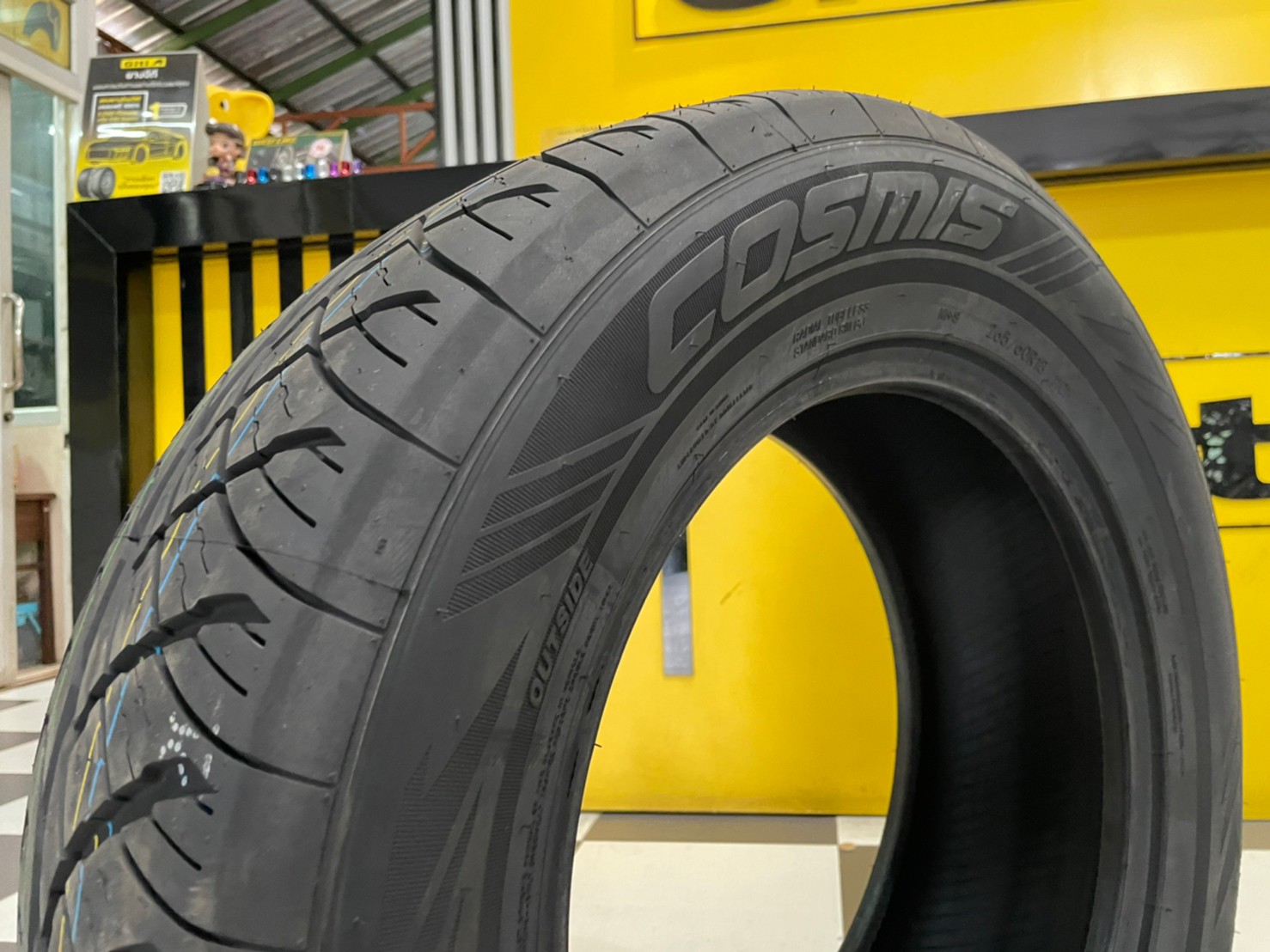 Cosmis T1RS 265/60R18 ยางใหม่ปี2022 ลายสปอร์ต