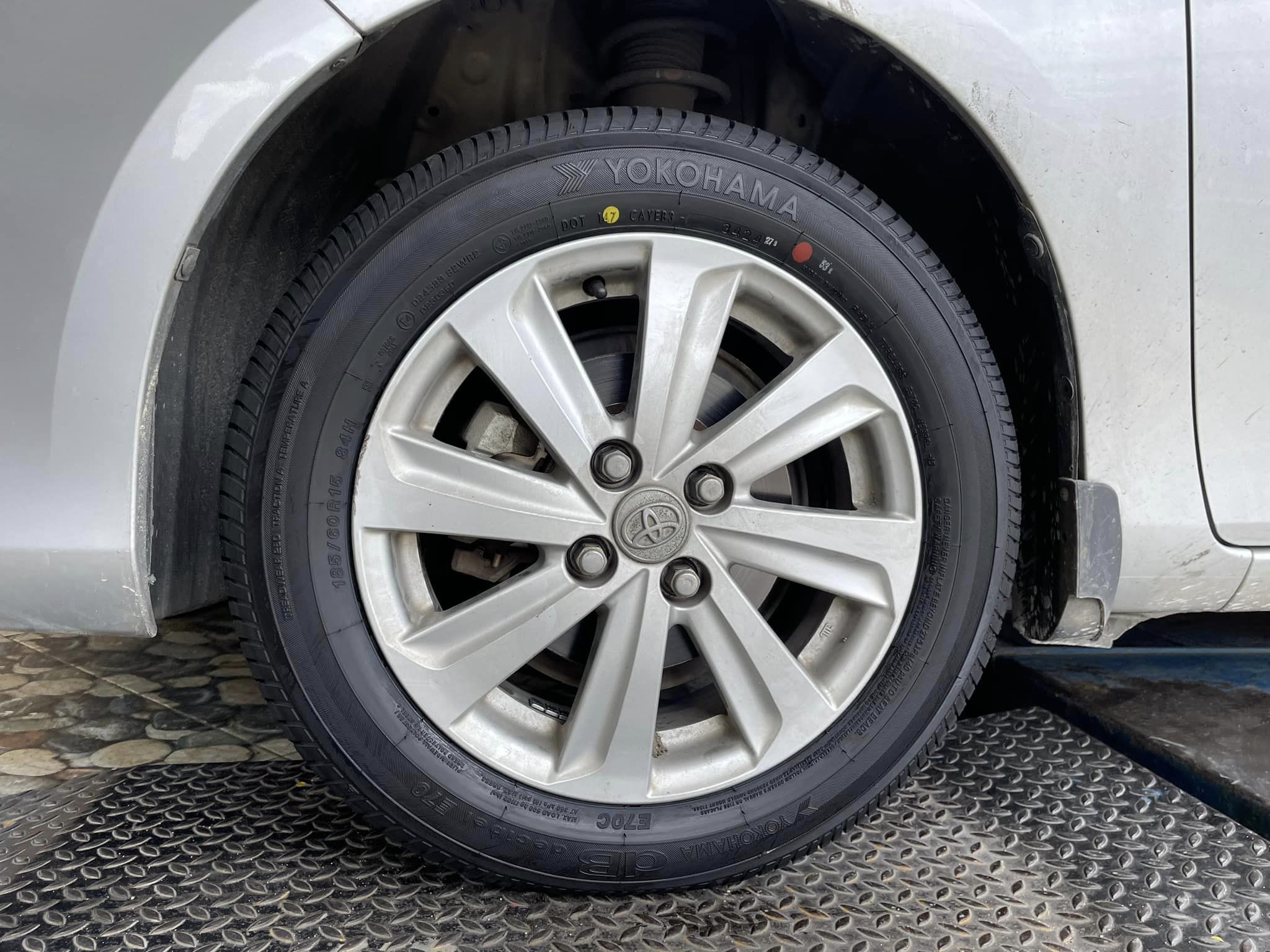 🛞❤️ #TOYOTA_VIOS🚘 🛞🐘 เปลี่ยนยาง #YOKOHAMA_E70_185/60R15