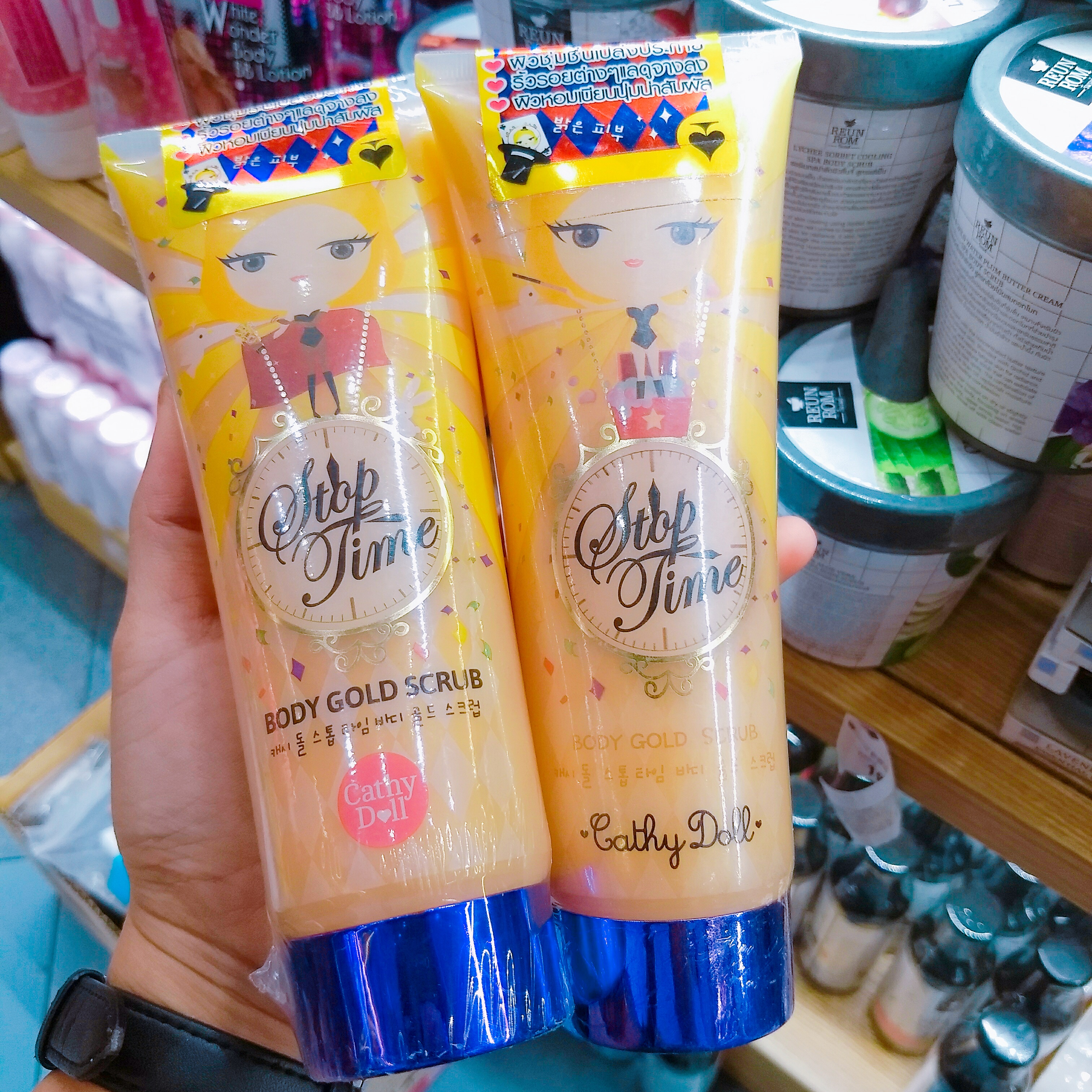 Cathy Doll Stop Time Body Gold Scrub 240ml สครับทองคำขัดผิวประกายวิ้ง