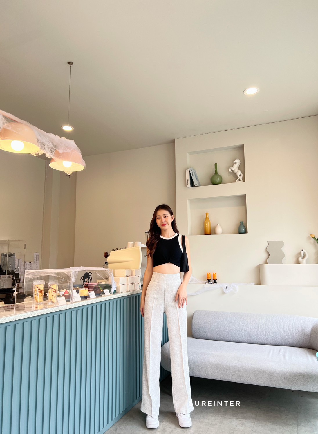 กางเกงทรงกระบอกกลาง ขอบ3นิ้ว ซิปซ่อนด้านหลัง ผ้าชาเนล นิ่ม หนา