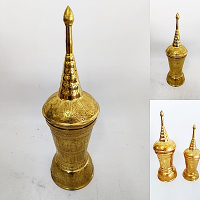 โกศทองเหลืองทรงอ้วน ตอกลายรวงข้าวในกลีบบัว ตามขนาด