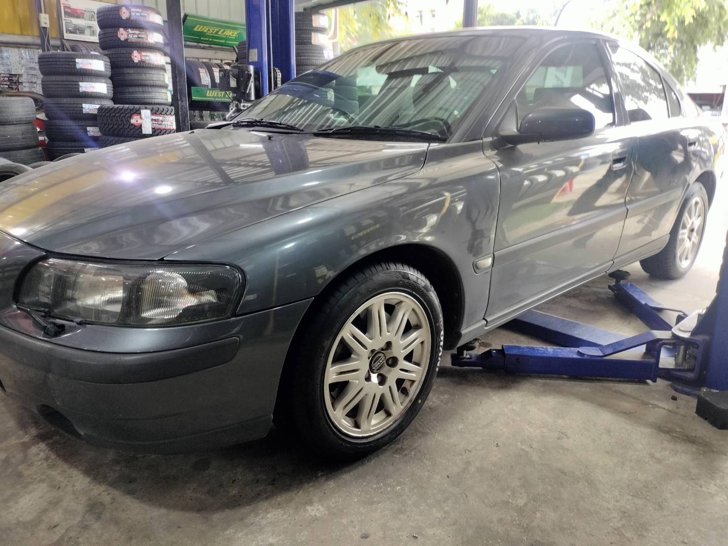 VOLVO_S60 เปลี่ยนยาง 🛞 #OTANI_KC2000_205/55R16