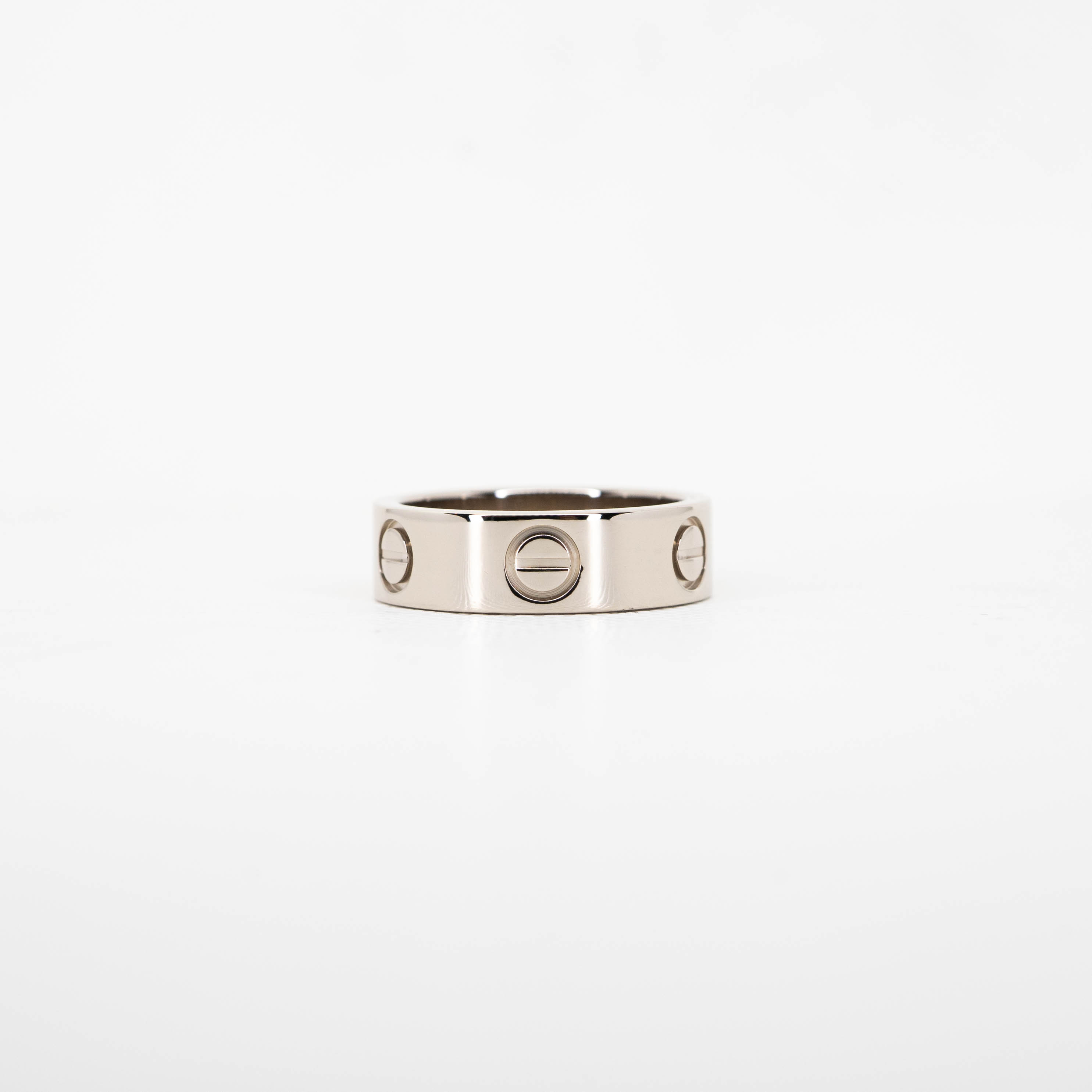 แหวน Cartier Love ทองขาว18K ไซส์ 50# (Used)