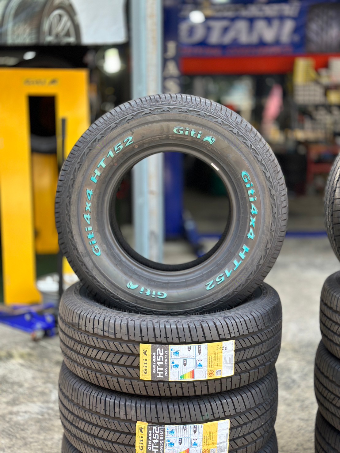 #GITI 4x4 #HT152 #265/70R16 ยางทางเรียบตัวหนังสือสีขาว นุ่มเงียบ ยางรถยนต์คุณภาพดี สมรรถนะสูง ยางใหม่ปี2022