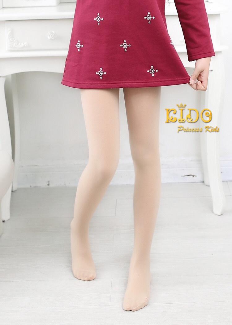 ถุงน่องเด็ก(มีหน้าร้านอยู่รัชดา)LC829 สีชมพู สีพื้นมีลายเส้นในตัว ใส่สบายมากค่ะ