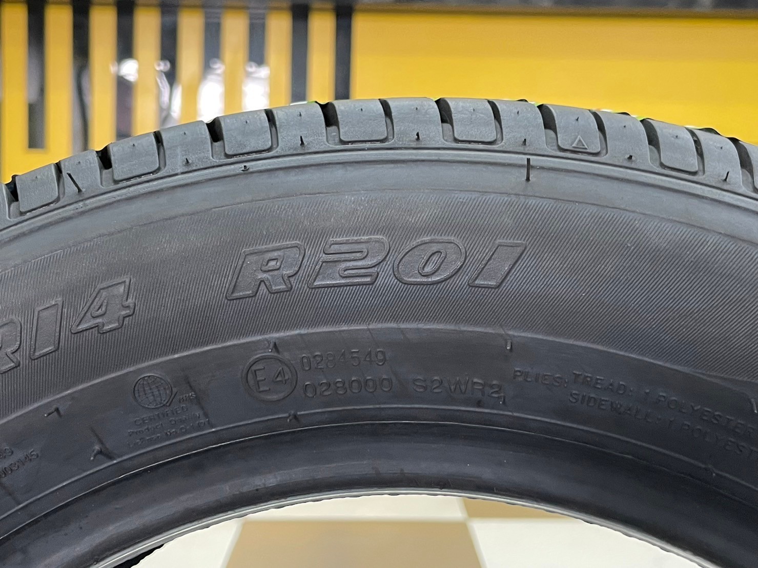 ยางใหม่ #Deestone R201 175/65R14 ยางใหม่ปี2024