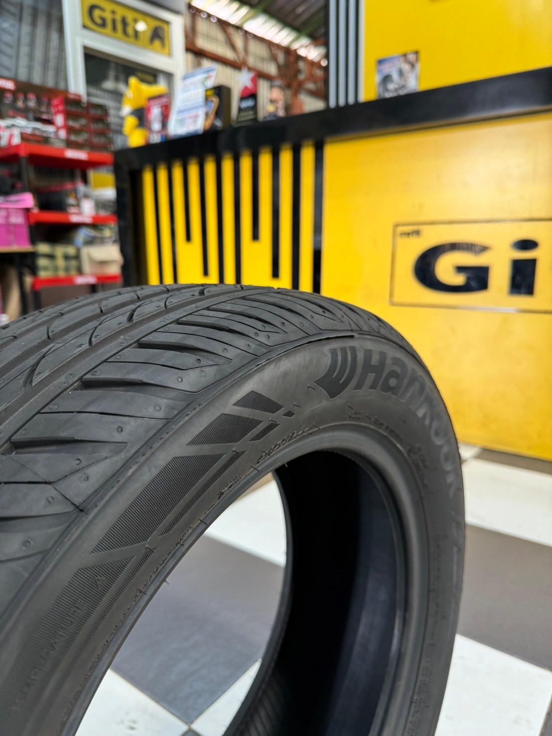 ยางใหม่Hankook Ventus S1 noble 215/55R16 ยางใหม่ปี2024