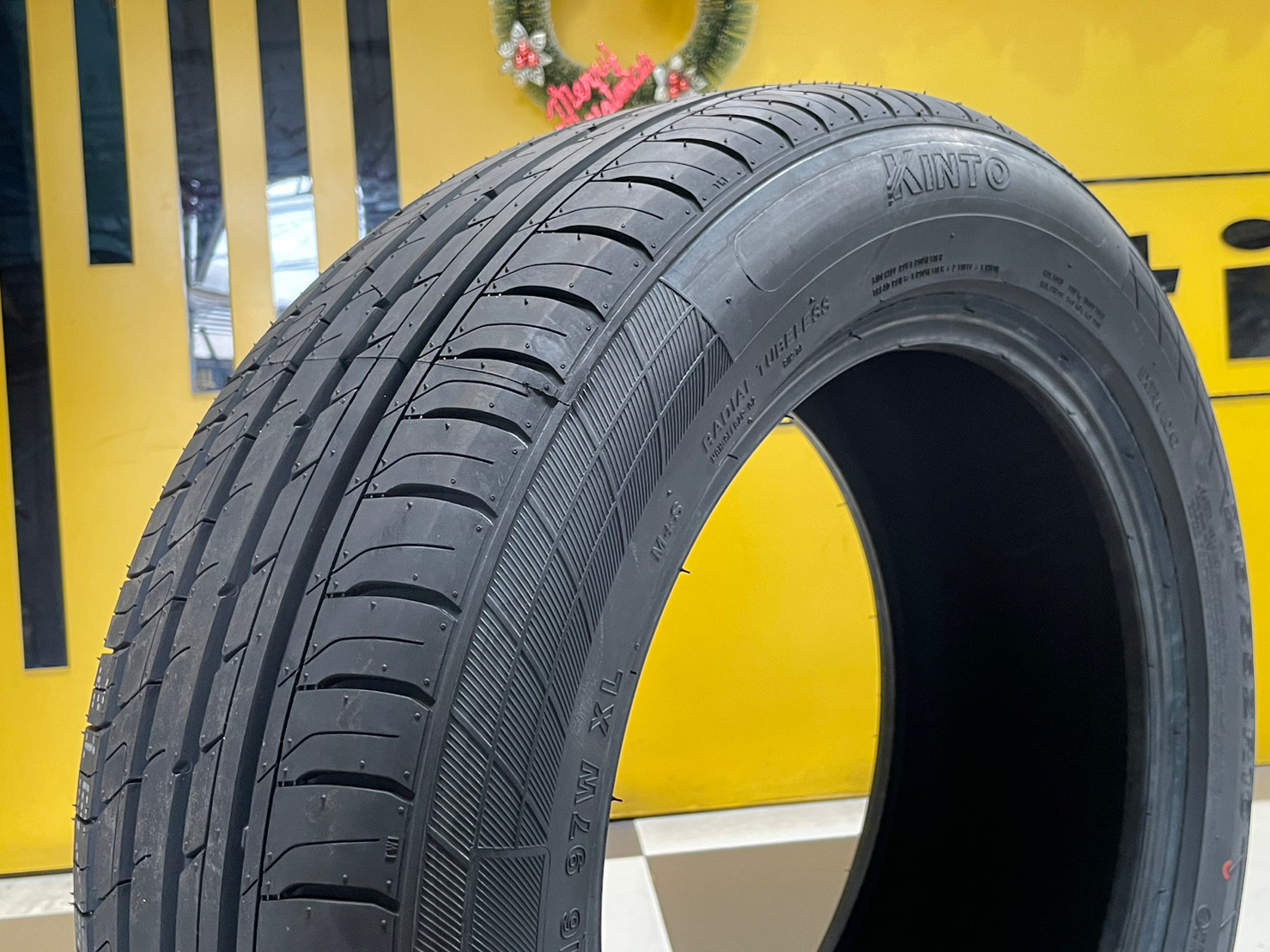 KINTO SC-900 215/55R16 ยางใหม่ปี2023