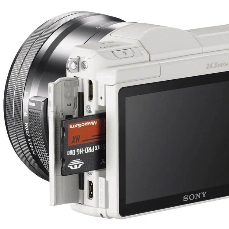 กล้อง DSLR Sony Alpha A5100 Bundled 16-50mm