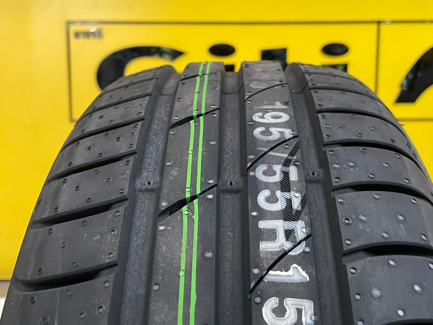 MARSHAL MU12 195/55R15 ยางใหม่ปี2022