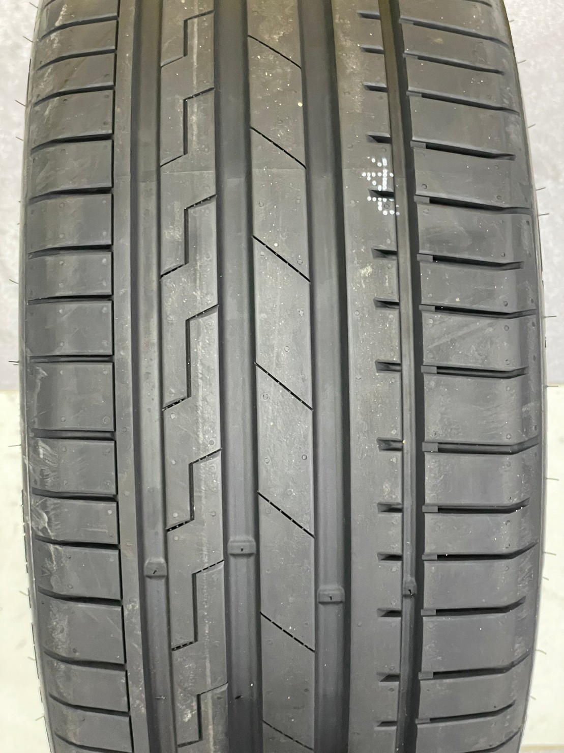 GITI SPORT S2 245/35R20 ยางใหม่ปี2023