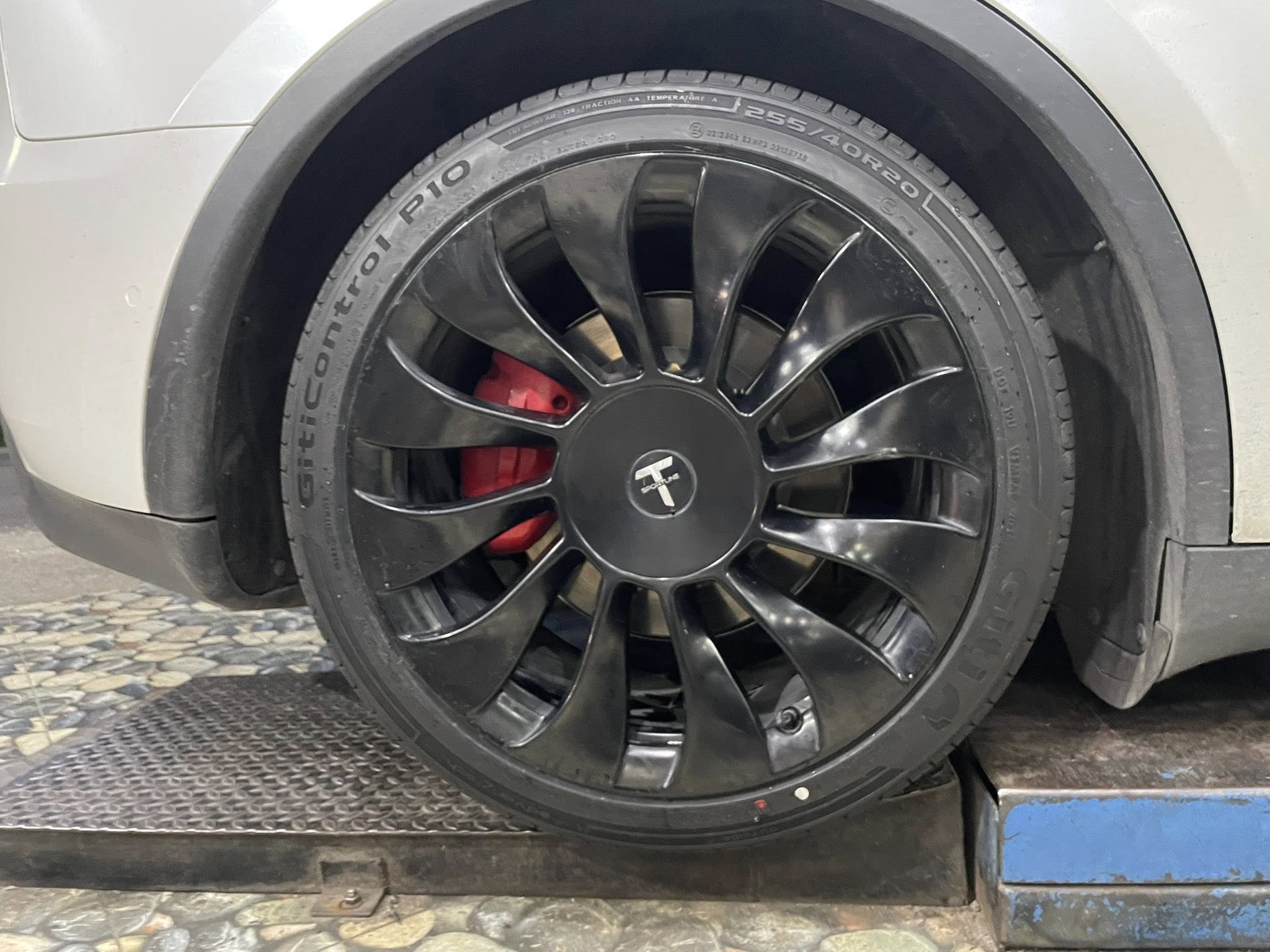 TESLA_MODEL Y 🚘❤️💫 🛞🐘#GITI_ControlP10_255/40R20 ❤️ 🛞 #รถไฟฟ้า100% #ยางเทคโนโลยีฟองน้ำ