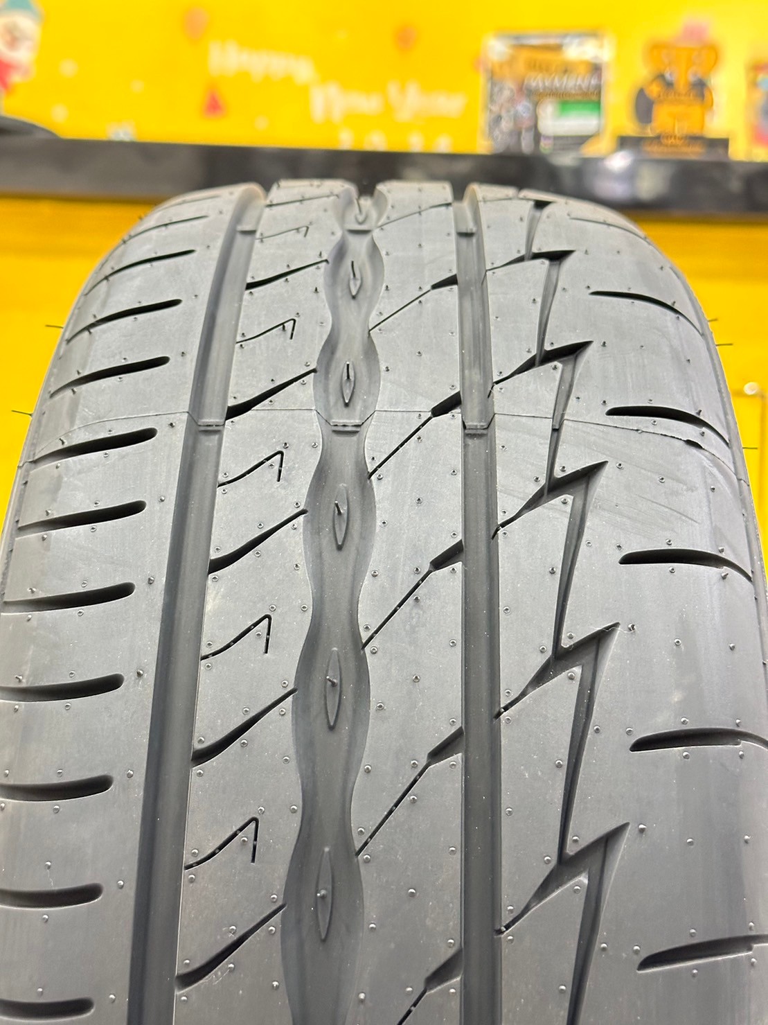 KINTO FORZA 001 Treadwear 280 205/45R17 ยางใหม่ปี2024