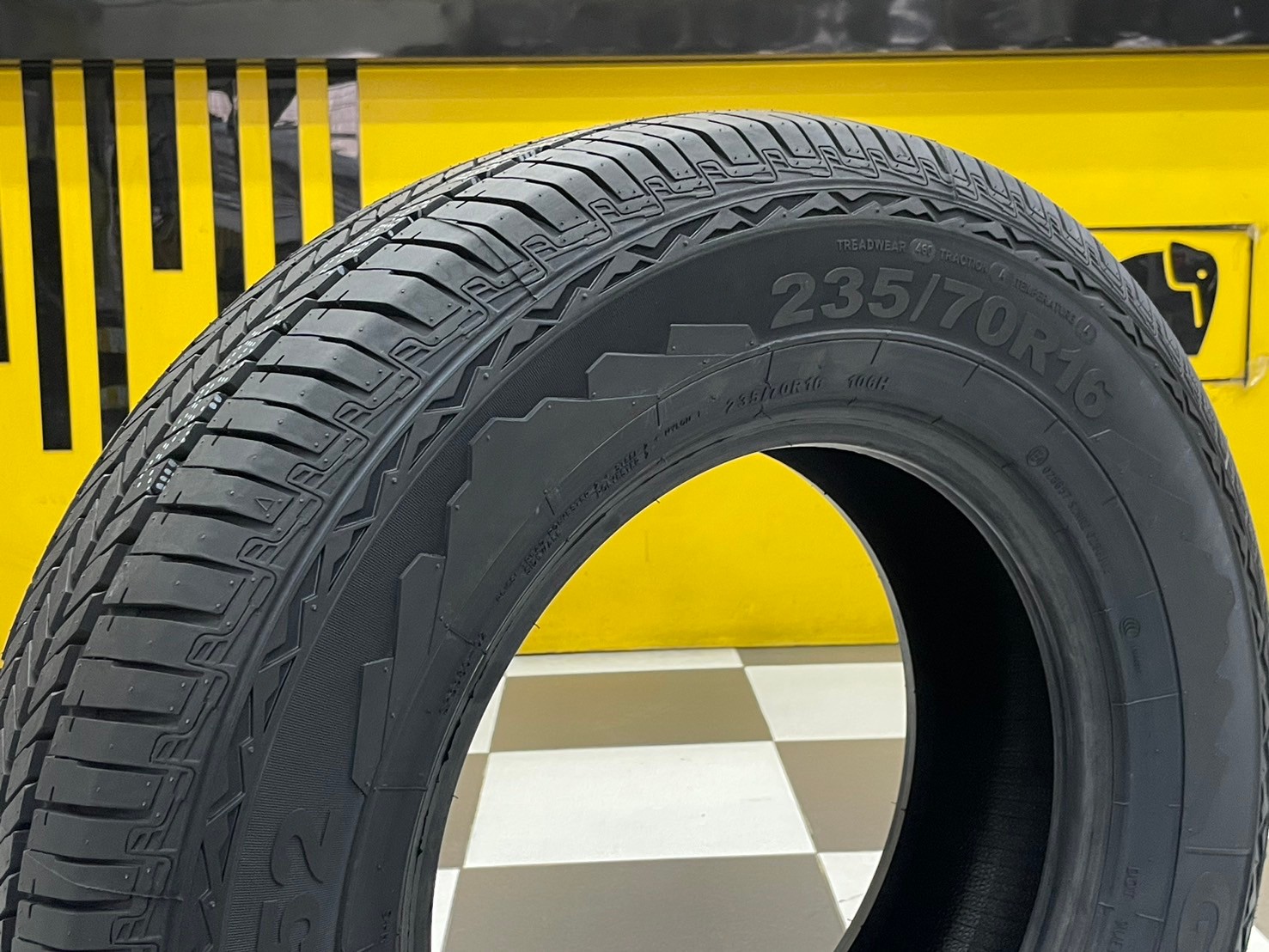 #235/70R16 #GITI 4x4 #HT152 ยางทางเรียบตัวหนังสือสีขาว นุ่มเงียบ ยางรถยนต์คุณภาพดี สมรรถนะสูง ยางใหม่ปี2024