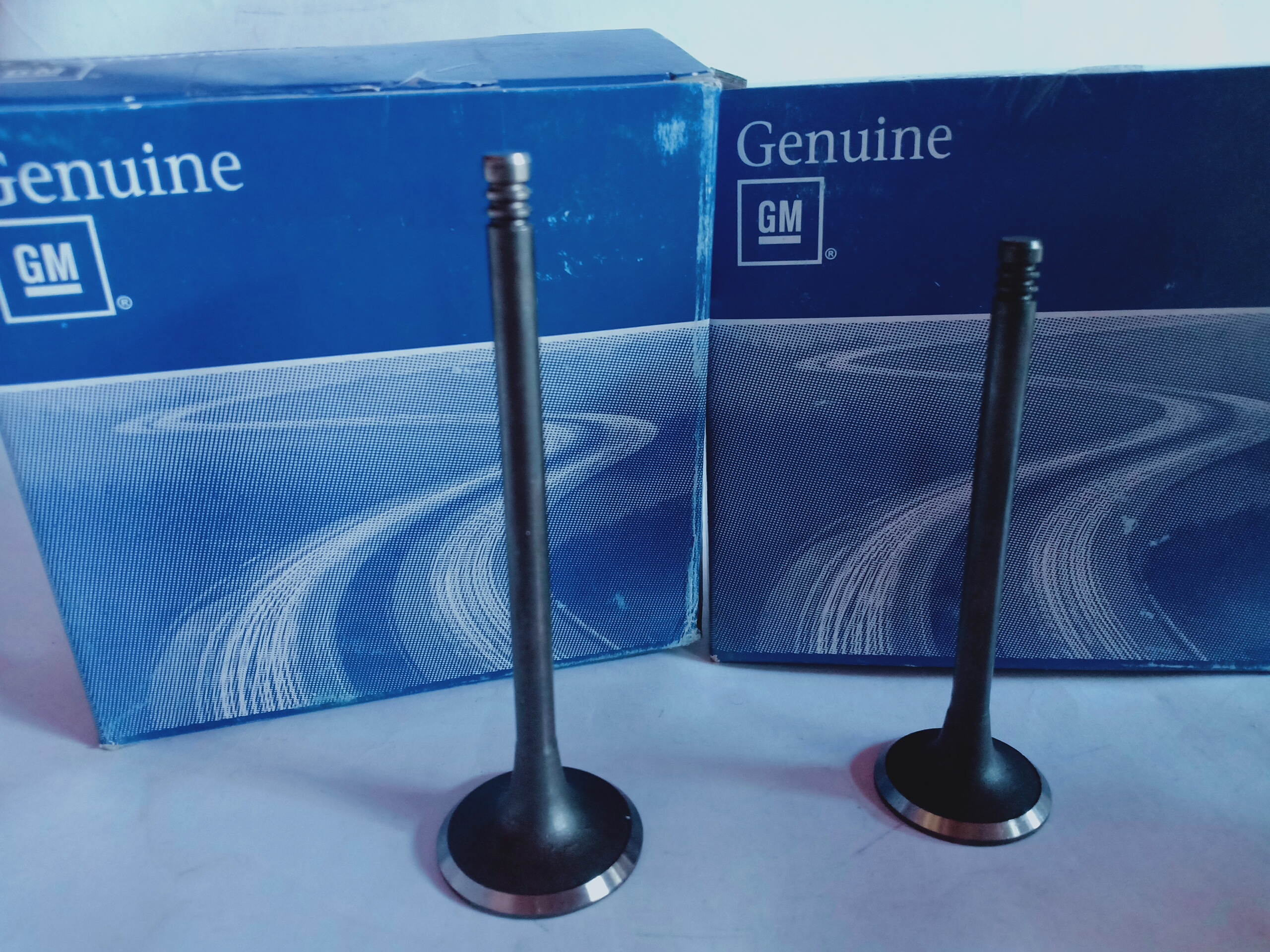 วาว์ลไอดี-ไอเสีย CAPTIVA 2.4 เบนซิน c100 (ตัวละ.200 บาท)