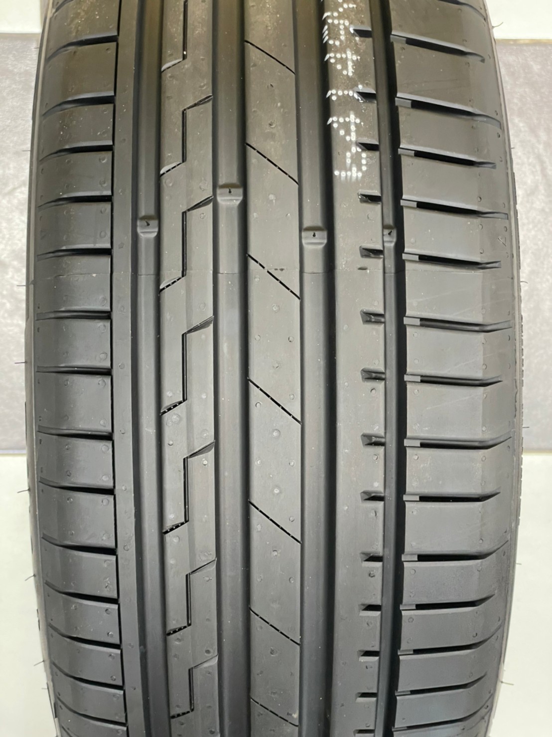Giti Sport S2 225/45R17 ยางใหม่ปี2023