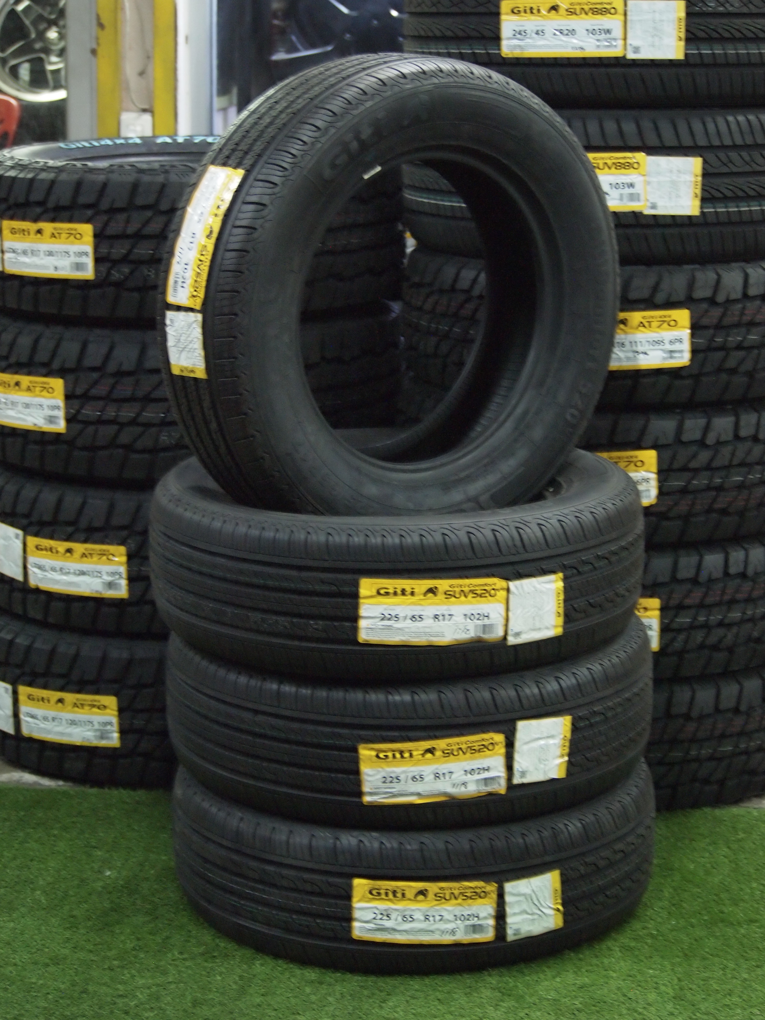 Giti Comfort SUV520v1 225/65/R17 ยางใหม่ปี18