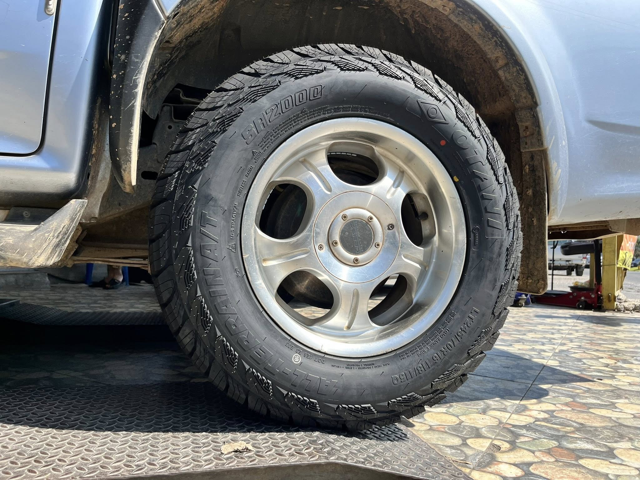 TOYOTA_D-MAX❤️💫 🛞🐘#OTANI_SA2000_245/70R16