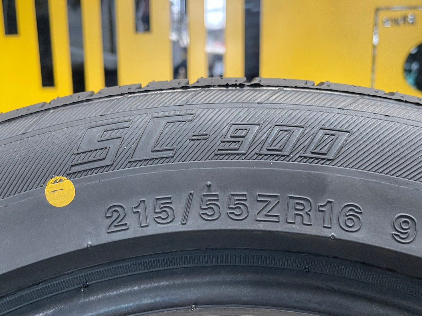 KINTO SC-900 215/55R16 ยางใหม่ปี2023