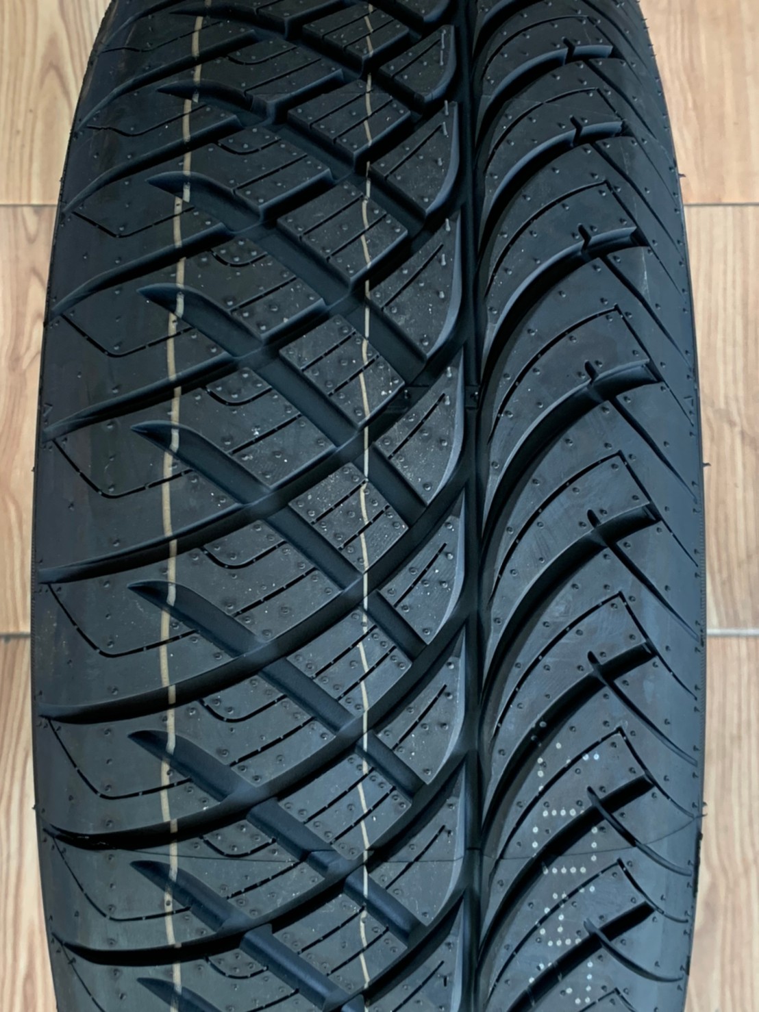 ยางสปอร์ตเร้าใจ สายซิ่ง Lenso D-1SP 255/55R18 ยางใหม่ปี2021