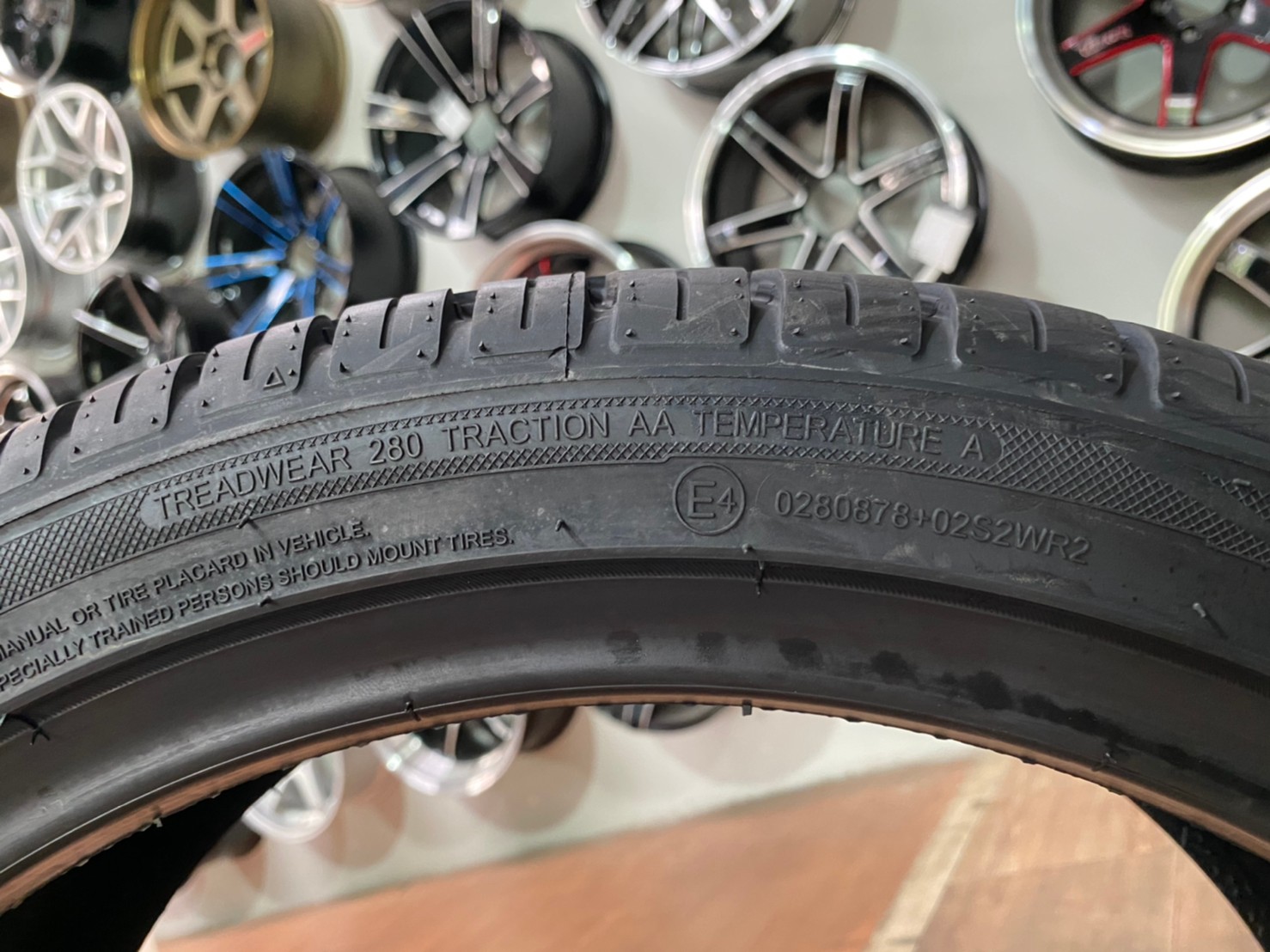 225-40R18 Goodride กู๊ดไดร์ ยางไทยคุณภาพดี พร้อมติดตั้งฟรี