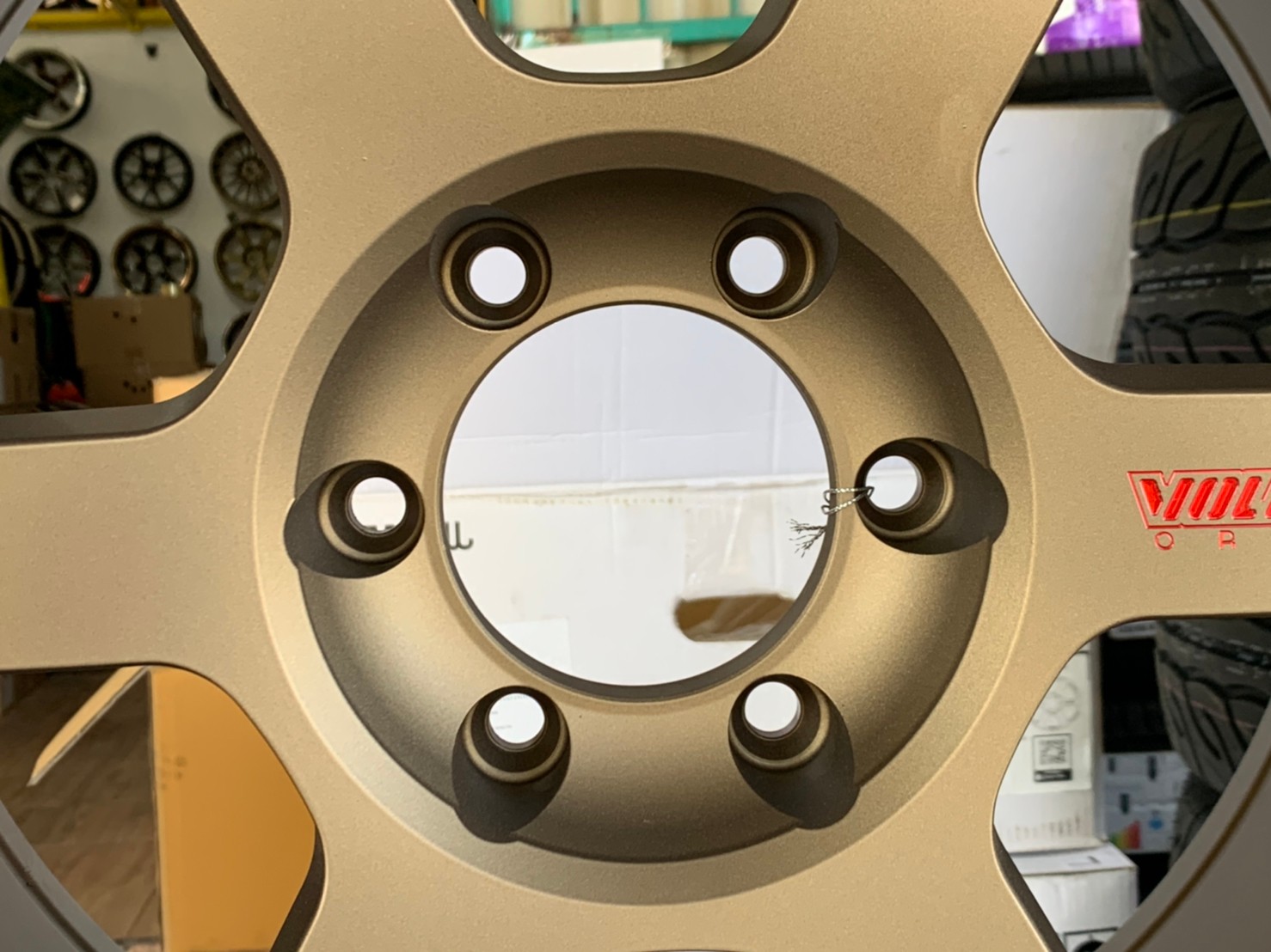 ล้อแม็กซ์ขอบ20 Brightwheels ลายTE37 BW37 ขอบ20 กว้าง9 ออฟ20 6รู139.7 สีน้ำตาลหยอดแดง(F-BR MC ED Red)