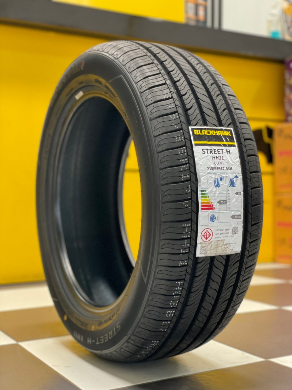 215/55R17 ยางใหม่BLACKHAWK HH11 ยางใหม่ปี2022