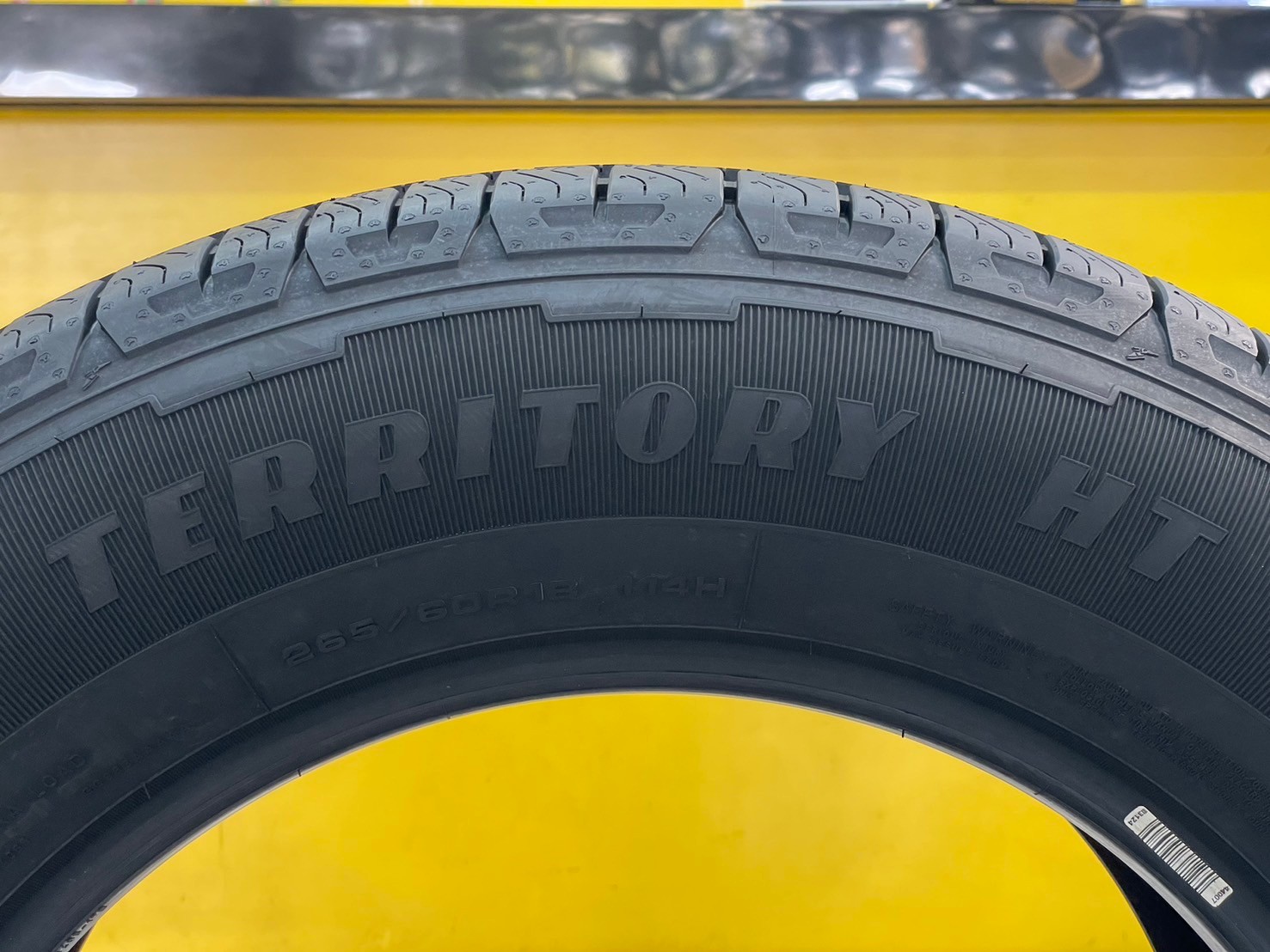 ยางใหม่กู๊ดเยียร์ GOODYEAR WRANGLER TERRITORY HT 265/60R18 ยางใหม่ปี2024