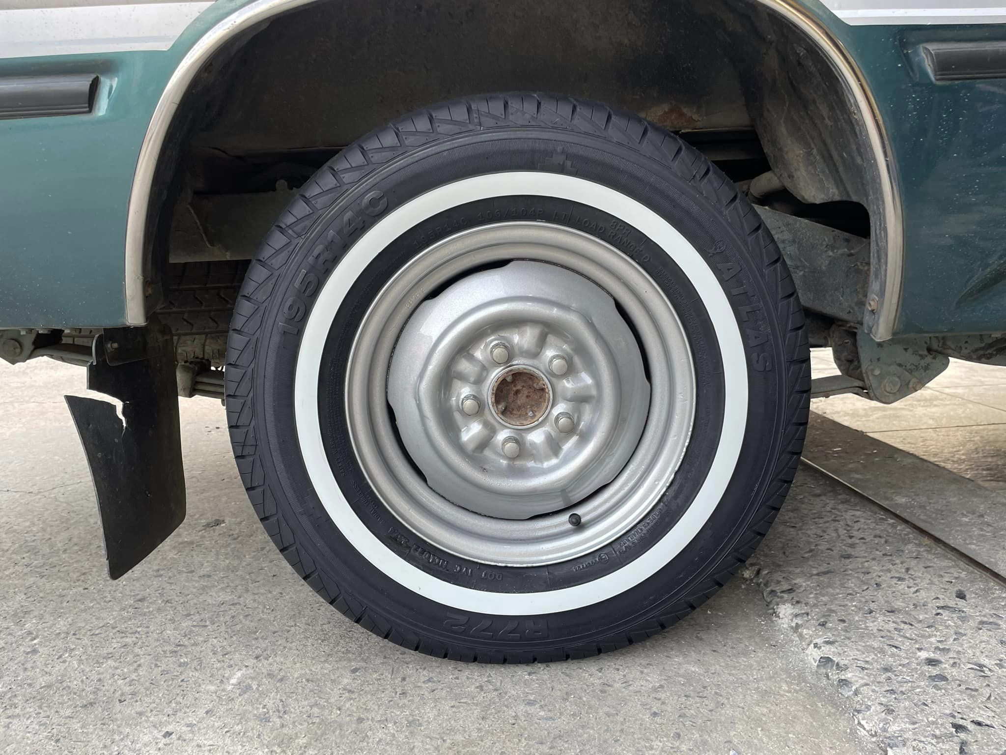 🚘 #TOYOTA_Mighty-x เปลี่ยนยาง 🛞 #ATLAS_R772_ยางขอบขาว 195R14