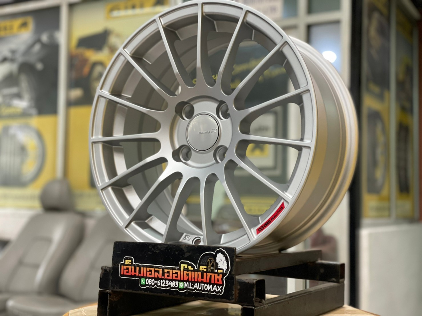 ล้อแม็กซ์ใหม่ขอบ15 RS05RR สีบรอนซ์ซิลเวอร์ กว้าง7ออฟ35 4รู100 SSW