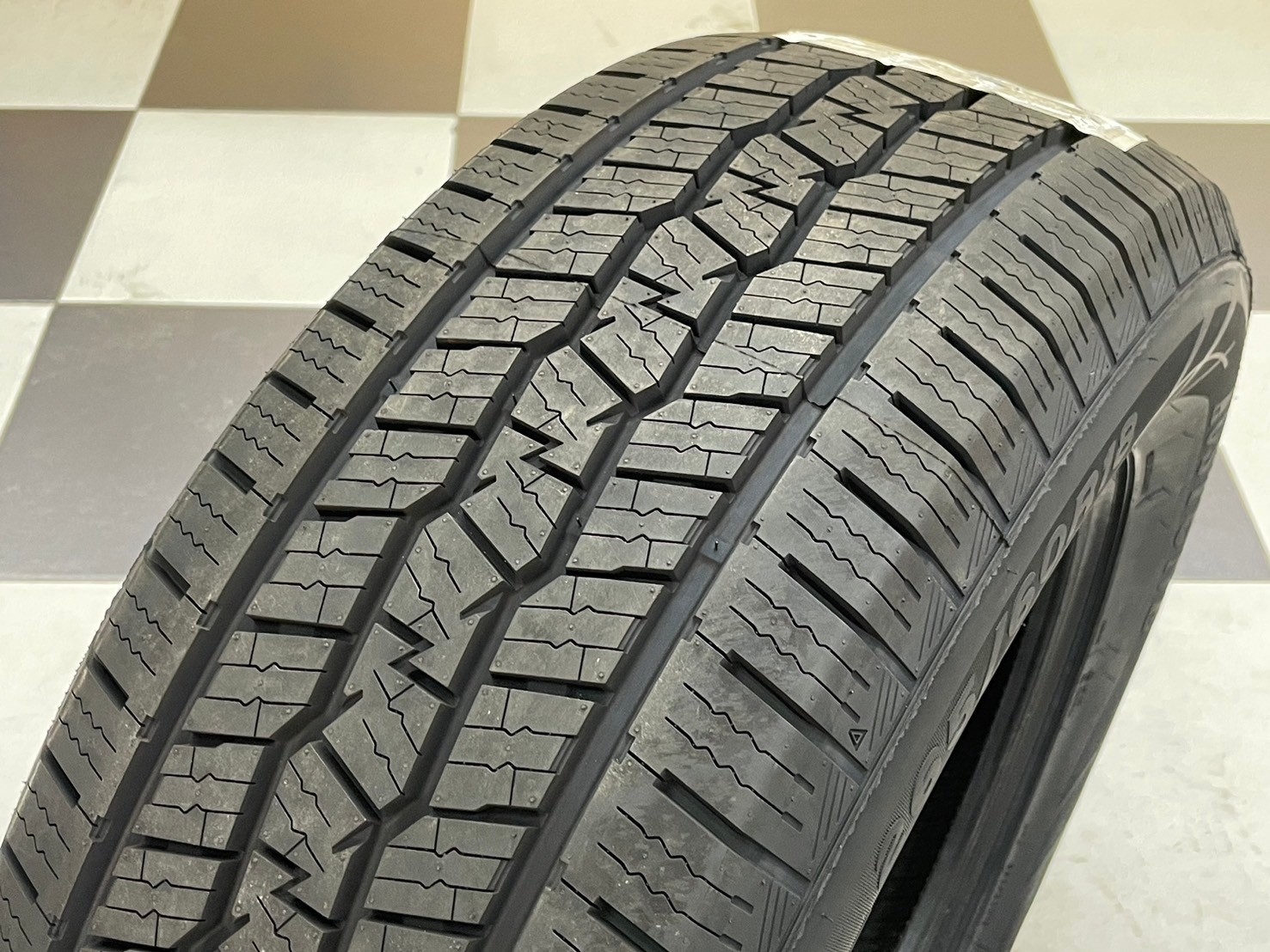 ยางใหม่Austone SP-305 265/60R18 ยางใหม่ปี2024 Made in Thailand