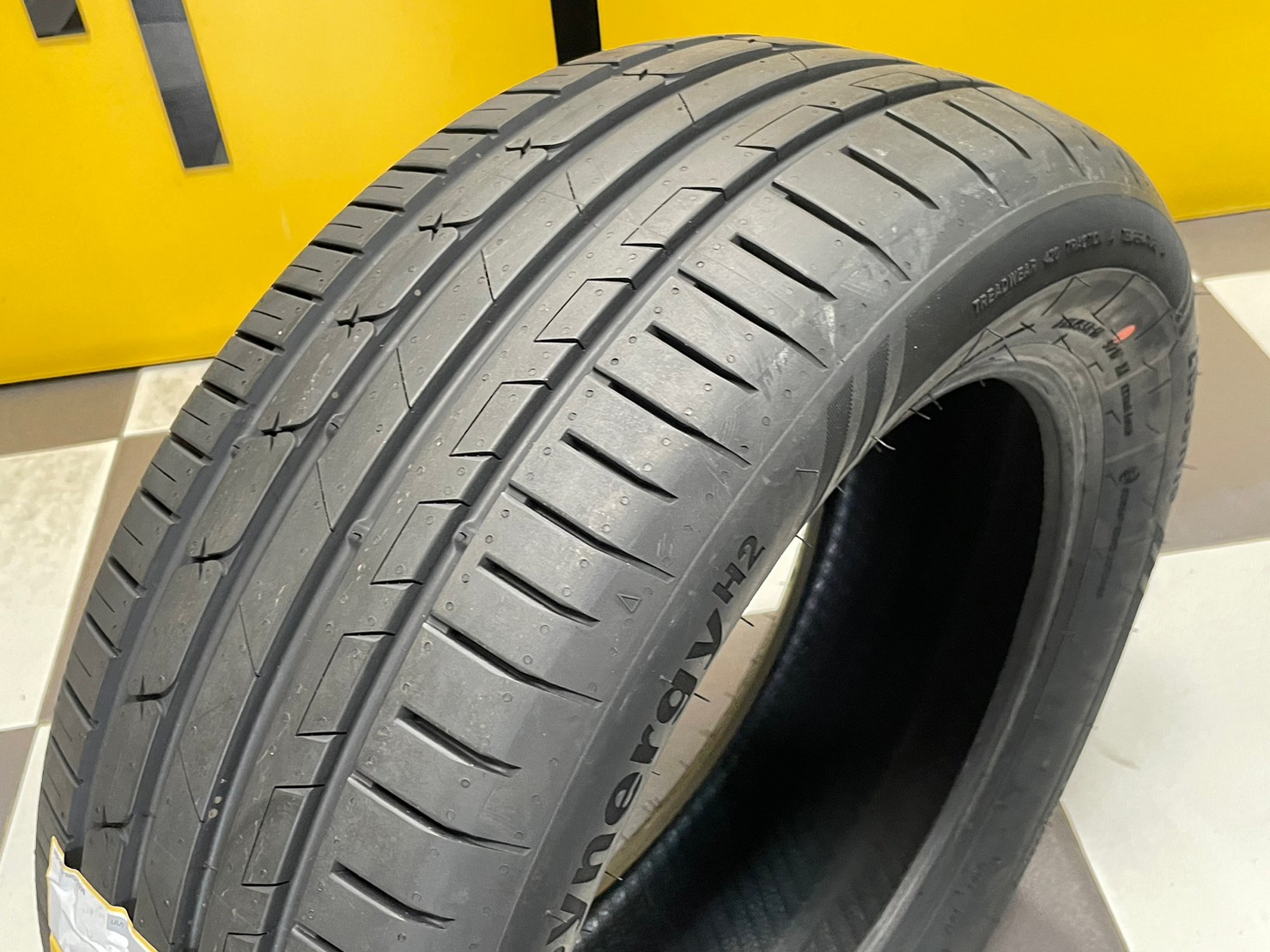 215/55R16 ยางใหม่ GITI SynergyH2 ยางใหม่ปี2023 ราคาโปรโมชั่นพิเศษ พร้อมติดตั้งฟรี