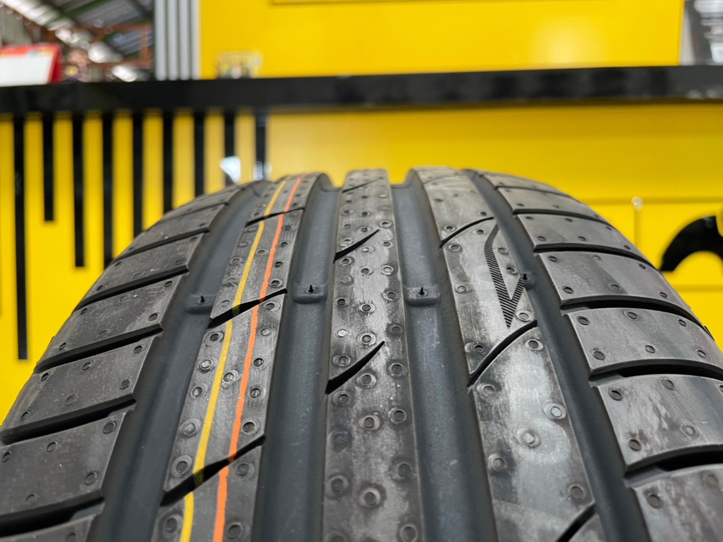 MARSHAL MU12 215/45R17 ยางใหม่ปี2021