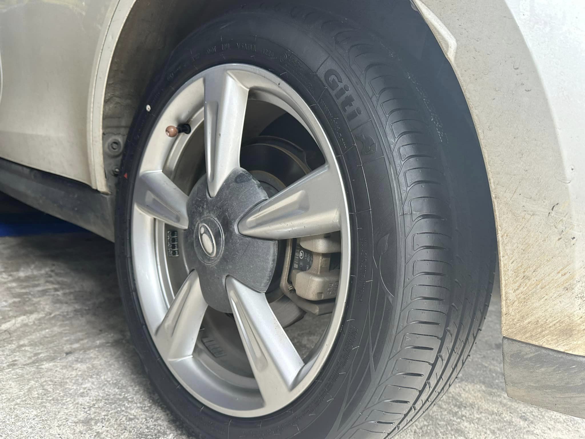 🚘 #ORA_Goodcat 🛞#Giti #Comfort225v1 215/50R18