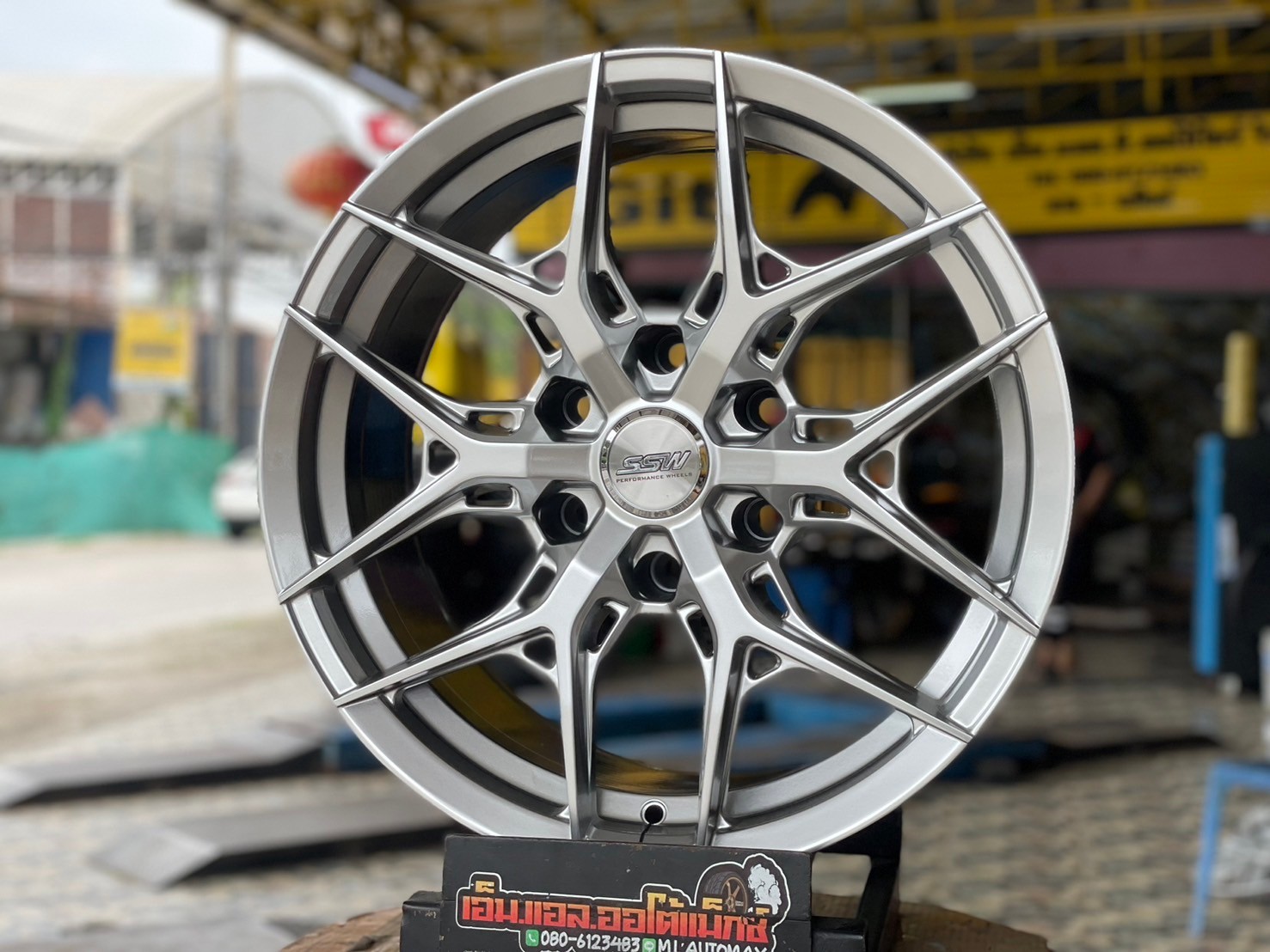 ล้อแม็กซ์ใหม่ขอบ18 #SSW386 18x9 ET20 6x139.7 สีไฮเปอร์ซิลเวอร์