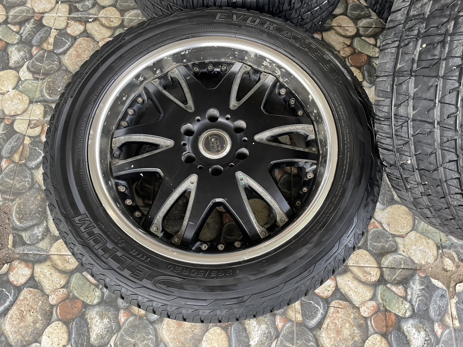 ล้อแม็กซ์ INFINY R-9 ขอบ20 20x9 ET20 6x139.7 สีดำขอบเงา ล้อผลิตไทย พร้อมยาง 265/50R20