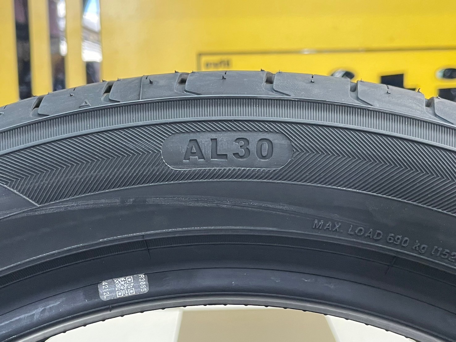 ยางใหม่ 215/50R17ALLIANCE 030Ex AL30 BY YOKOHAMA ยางใหม่ปี2024