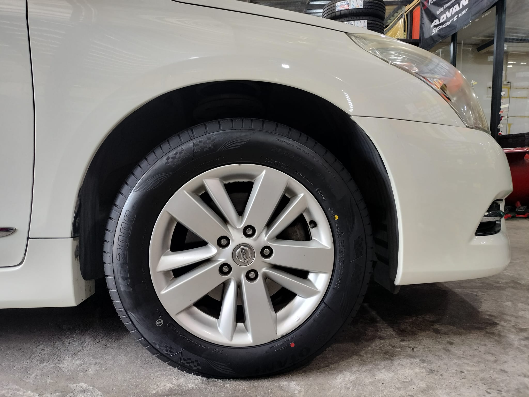 #NISSAN_TEANA #OTANI_KC2000_215/60R16