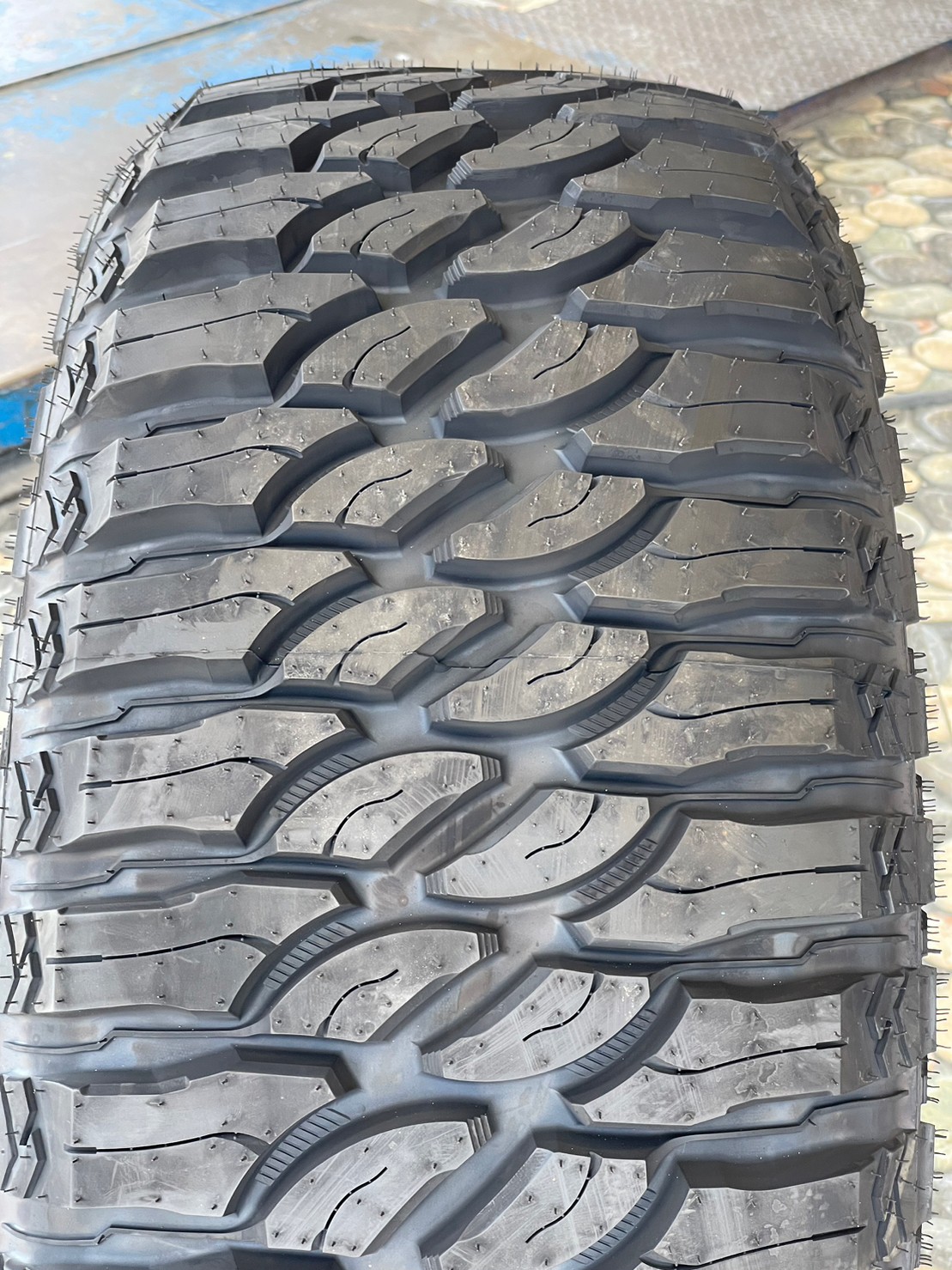 ยางใหม่สายลุย ATLAS TIRES PARALLER M/T 33x12.50R20 LT 10PR ยางใหม่ปี2023