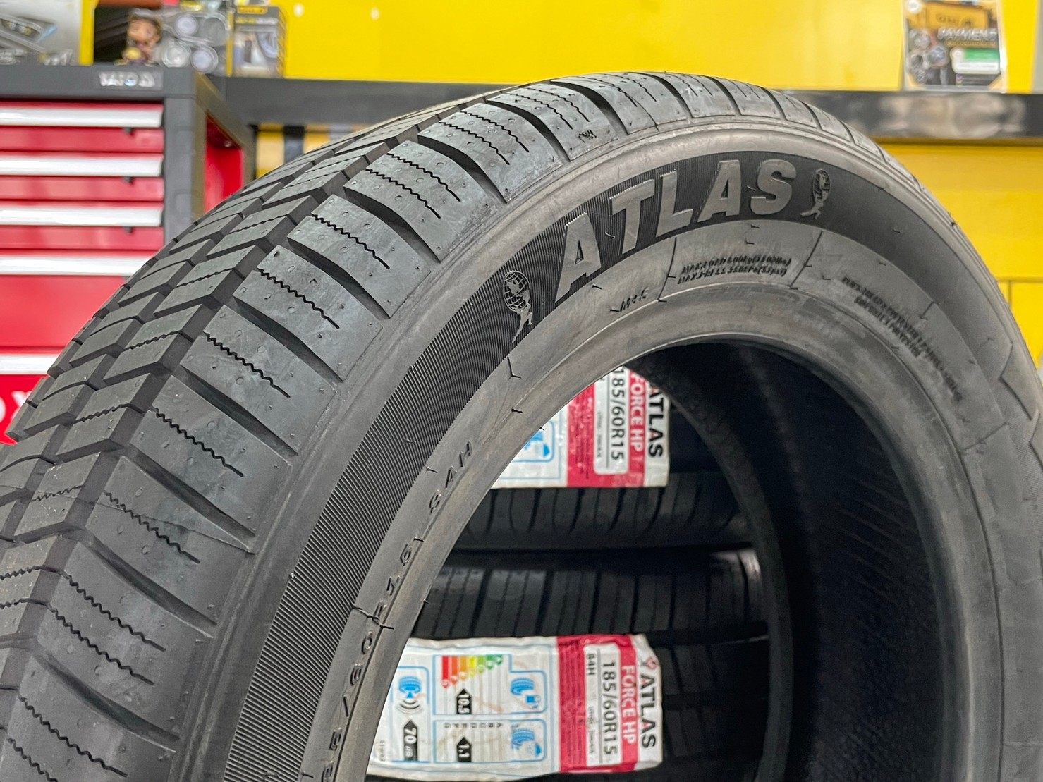 ATLAS FORCE HP 185/60R15 ยางใหม่ปี2022